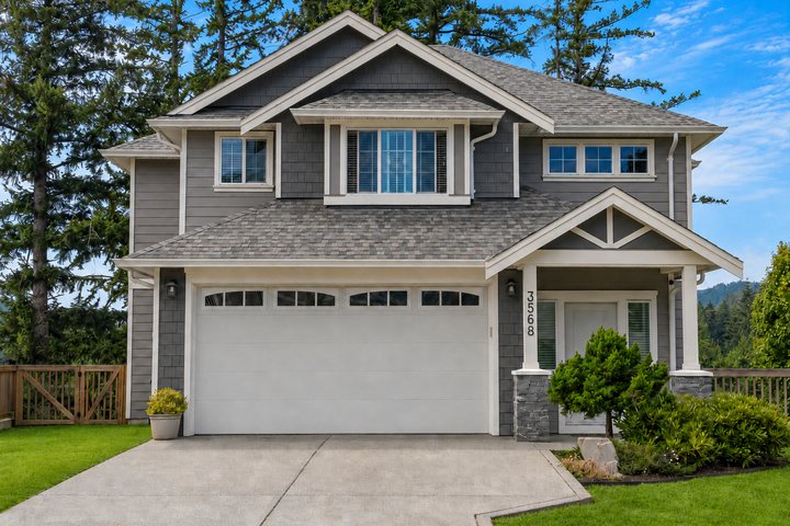 Example detached house listing