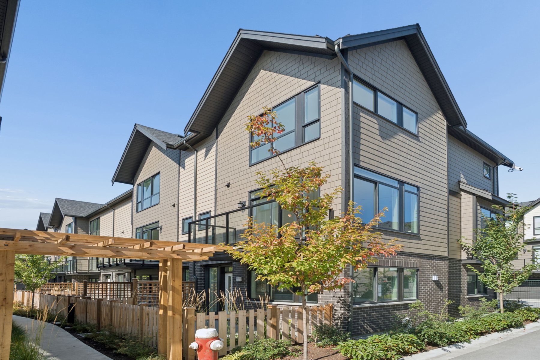 33 4337 BOUNDARY ROAD real estate listing in RICHMOND, BC