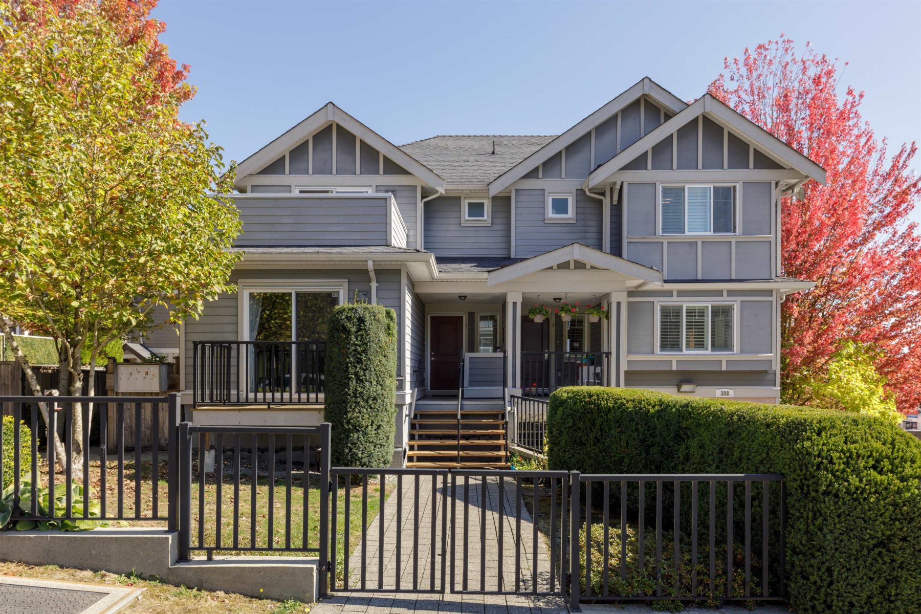 1 388 ELLESMERE AVENUE real estate listing in BURNABY, BC