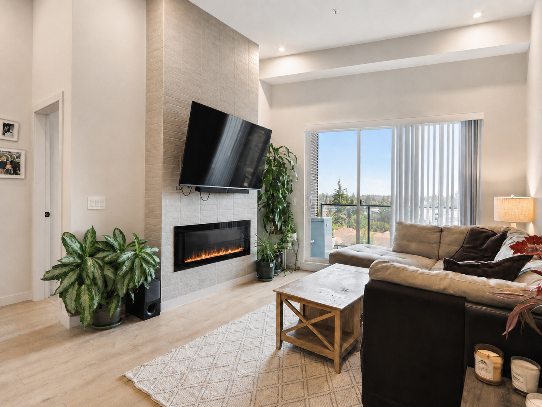605-958 Pharoah Mews real estate listing in Langford, BC